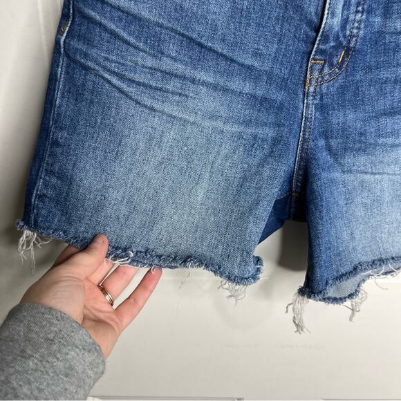 Madewell High Rise Medium Wash Cut Off Denim Shorts Size 25 - Picture 4 of 8